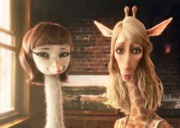 MiO Energy: Nose job (люди похожие на животных в баре)